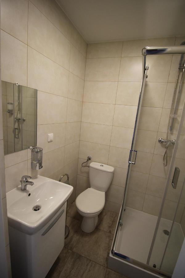 Pod Kominem Pokoje I Apartamenty Brzezie  Exterior photo